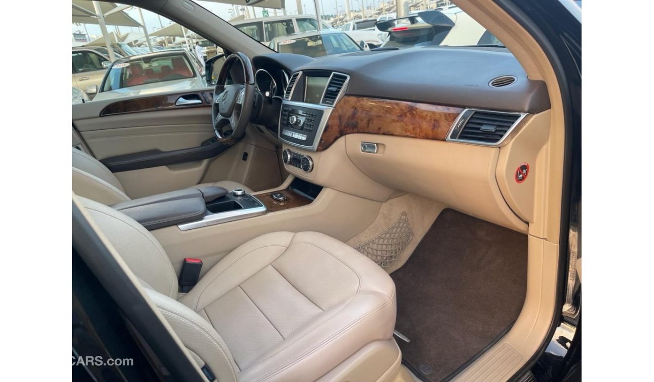Mercedes-Benz ML 400 AMG Mercedes ML 400_Gcc_2015_Excellent_Condition _Full option