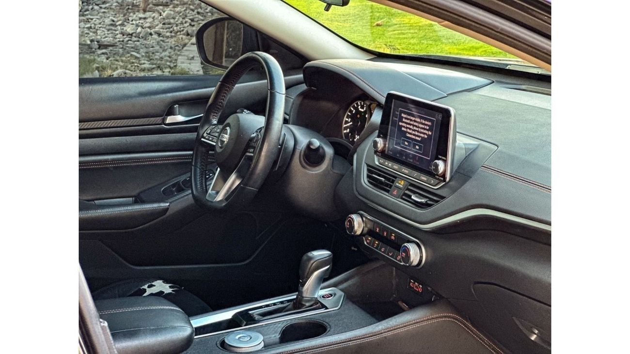 Nissan Altima NISSAN ALTIMA SR , 137,000 KM