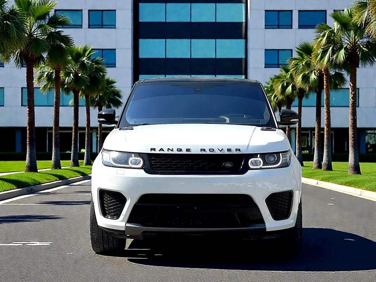 لاند روفر رينج روفر سبورت SVR 5.0L (550 HP) 3,602 P.M | RANGE ROVER | SPORT | SVR | 5.7L V8 | | GCC | ORIGINAL PAINT