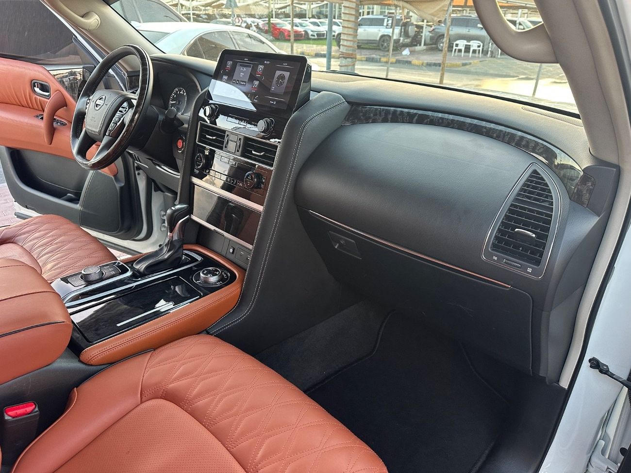 Nissan Patrol SE TITANIUM