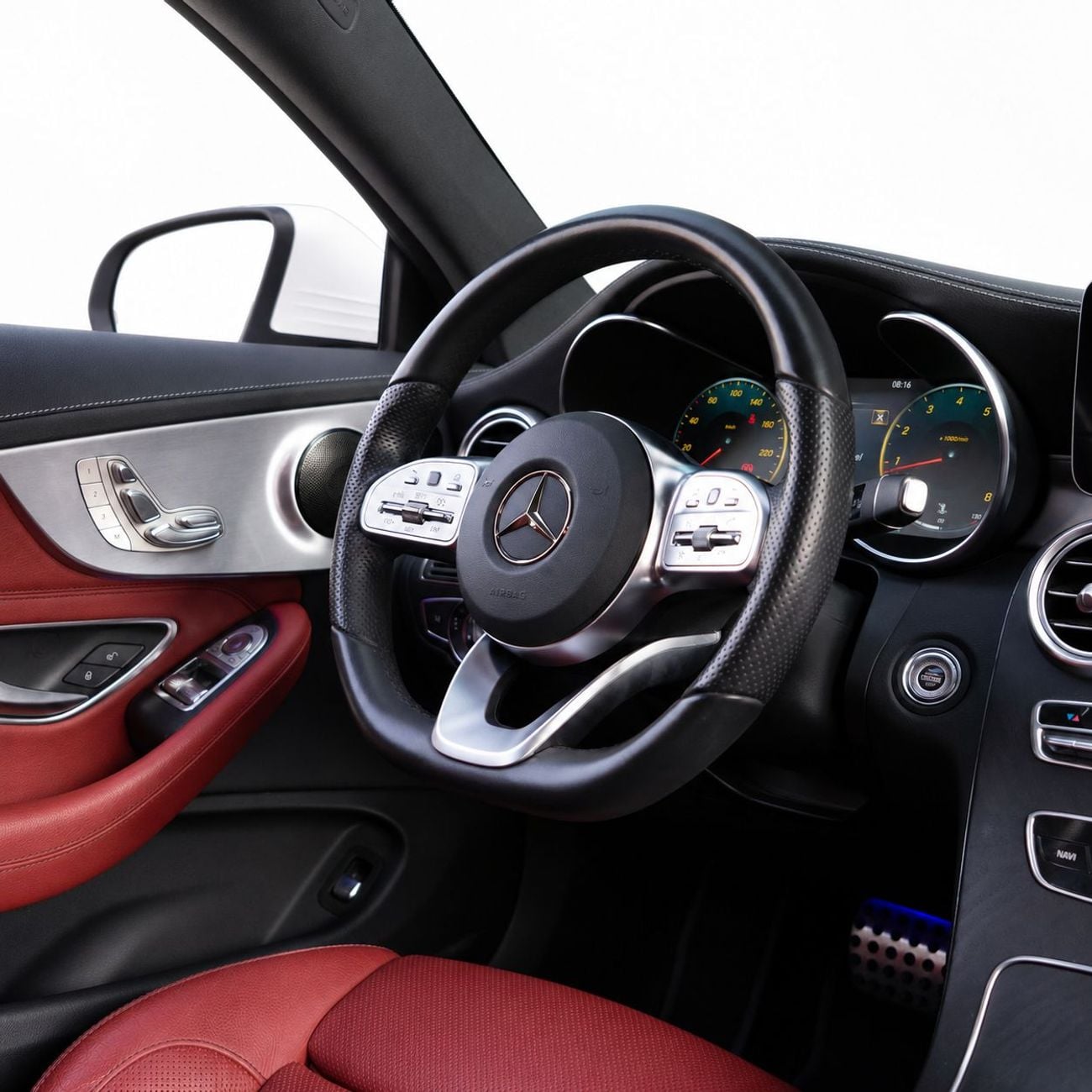 مرسيدس بنز C 200 كوبيه 2,107 درهم إماراتي شهرياً • بدون دفعة أولى • مرسيدس بنز C 200 كوبيه • ضمان لمدة عام
