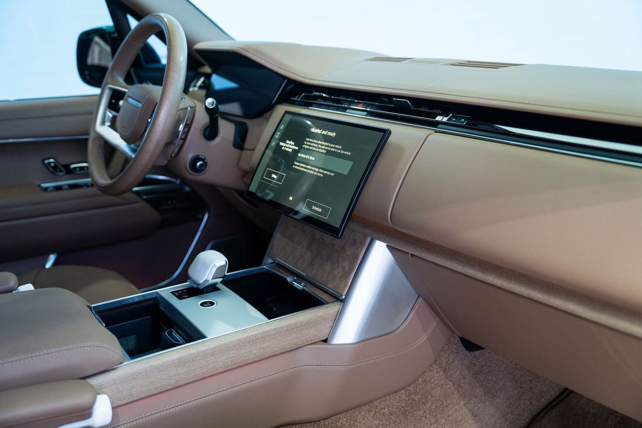 لاند روفر رينج روفر Range Rover SV Autobiography P615