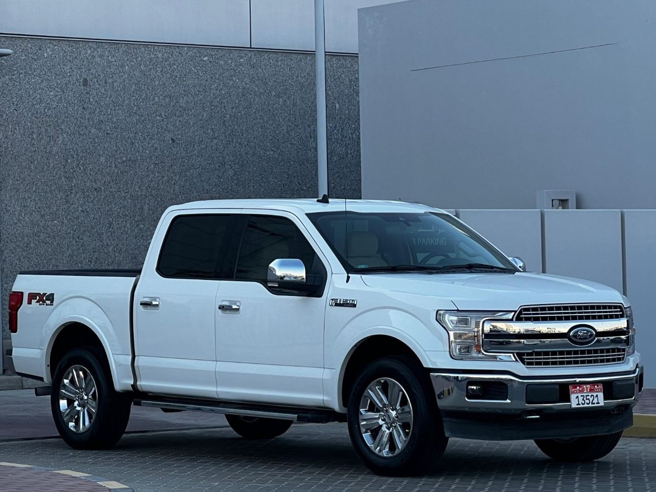 Ford F 150 Lariat FORD F-150 2020 V6 ORGINAL PAINT // LOW MILEAGE // ACCIDENT FREE