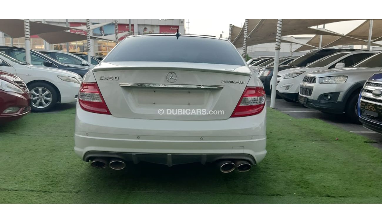 Mercedes Benz C350 Gulf panorama, full option, sensors, back wing, electric chair, white color wheels inside saffron, i