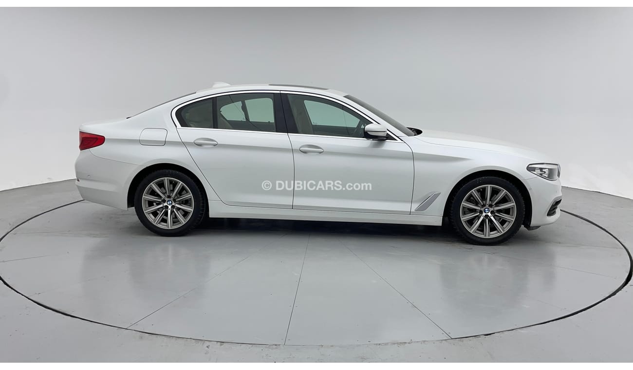 BMW 520i EXECUTIVE 2 | Zero Down Payment | Free Home Test Drive