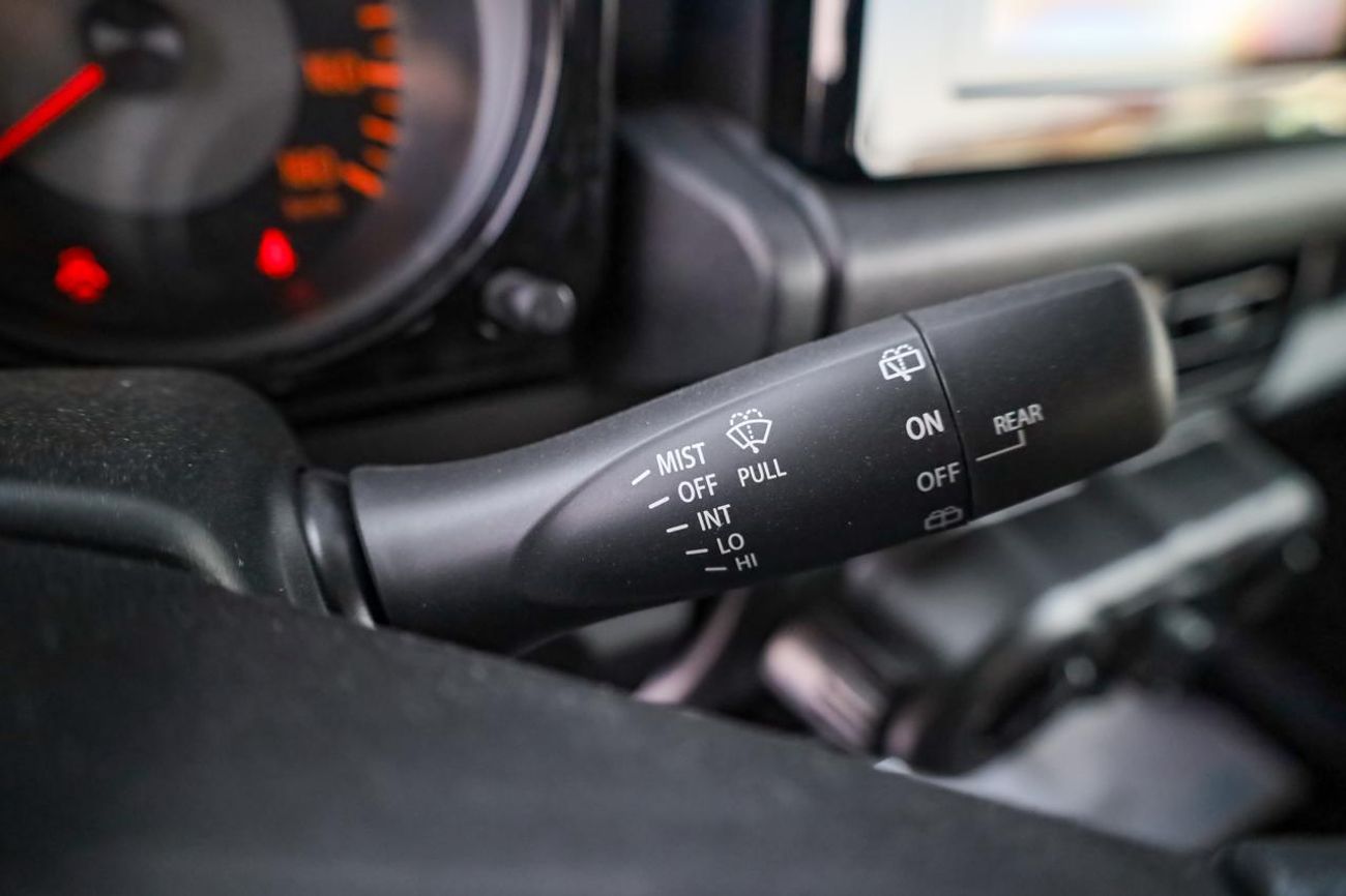 Suzuki Jimny 1.5L GL (M/T) Petrol MT 2026 / 3 Doors - 4 Seats / Steering Audio Control / Book now