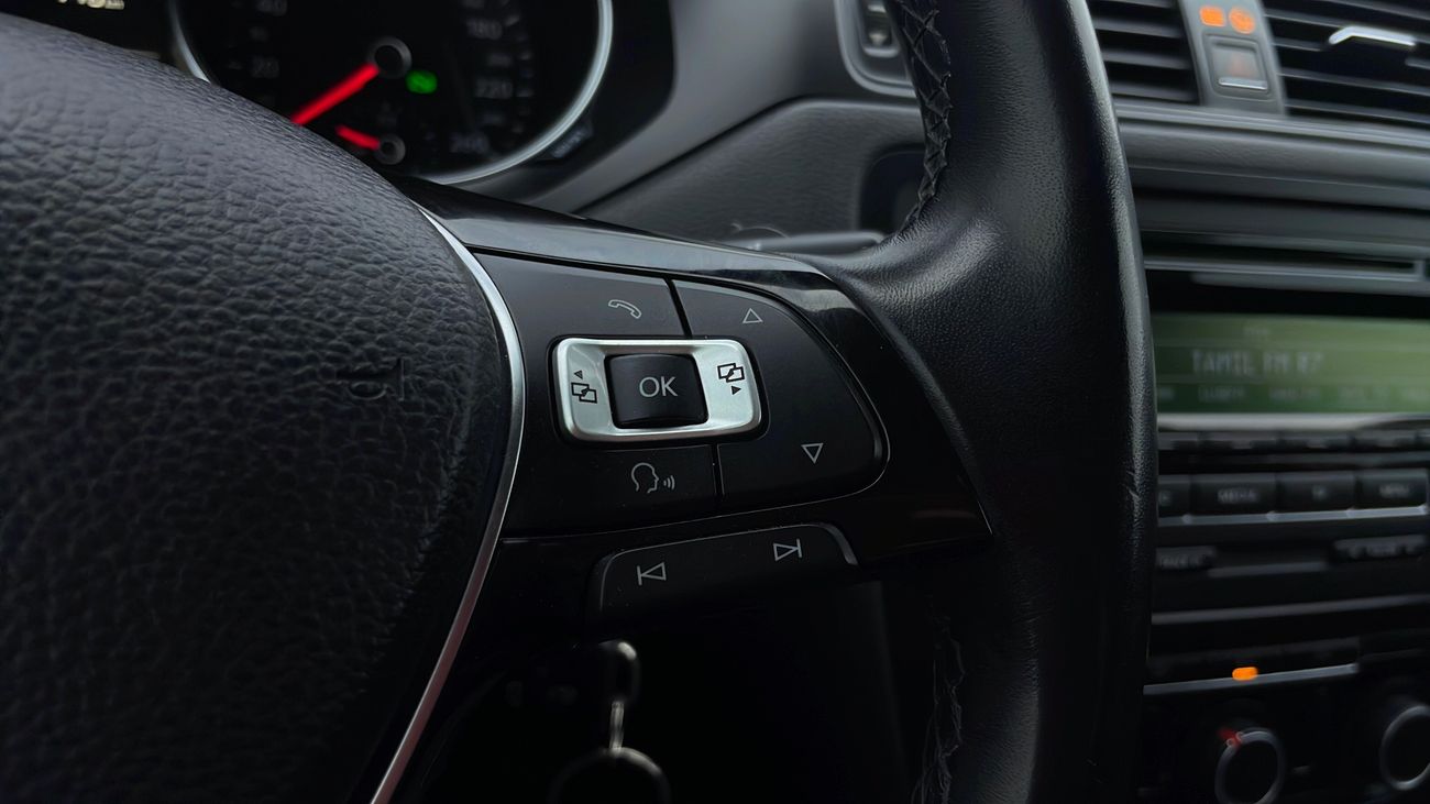 Volkswagen Jetta TRENDLINE S 2 | Under Warranty | Inspected on 150+ parameters