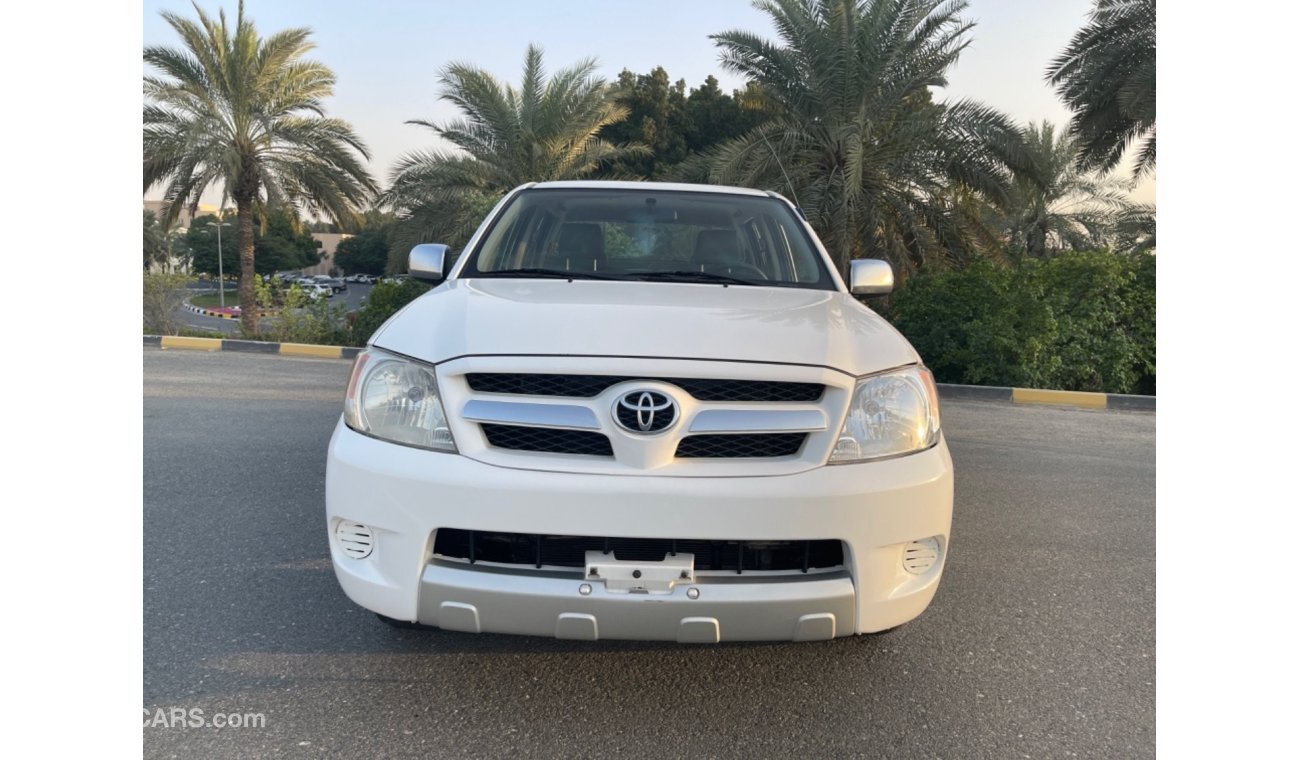 Toyota Hilux Toyota Hilux model 2009 GCC Excellent Conditio