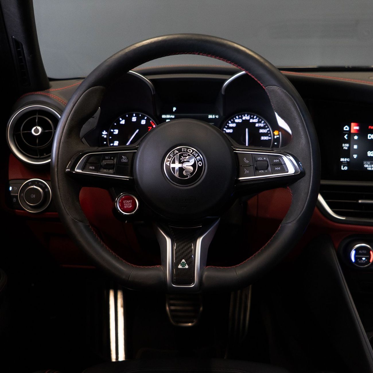 Alfa Romeo Giulia Quadrifoglio 2.9L (505 HP) AED 3,161 pm • 0% Downpayment • Alfa Romeo Giulia Quadrifoglio • 1 Year W