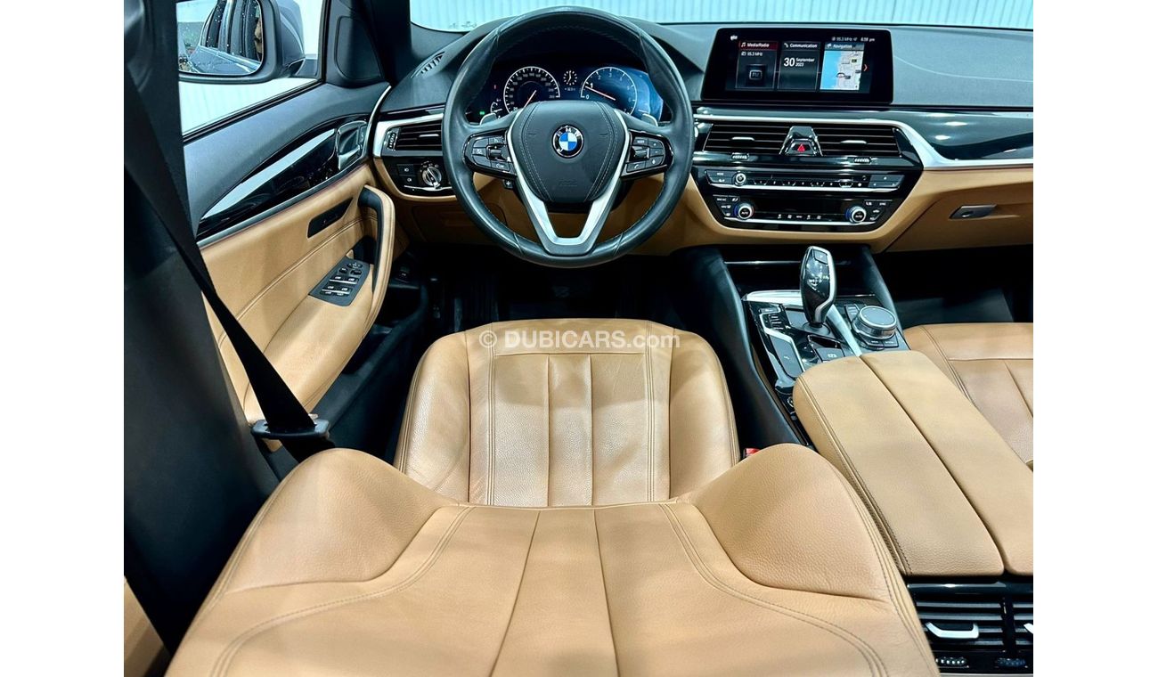 BMW 520i 2019 BMW 520i Exclusive Plus, May 2024 BMW Warranty & Service Contract, Full Options, GCC