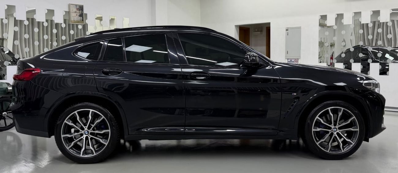 بي أم دبليو X4 xDrive 30i M Sport 2.0L