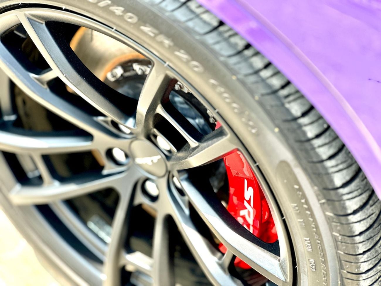 دودج تشالينجر SRT Hellcat 6.2L (717 HP)