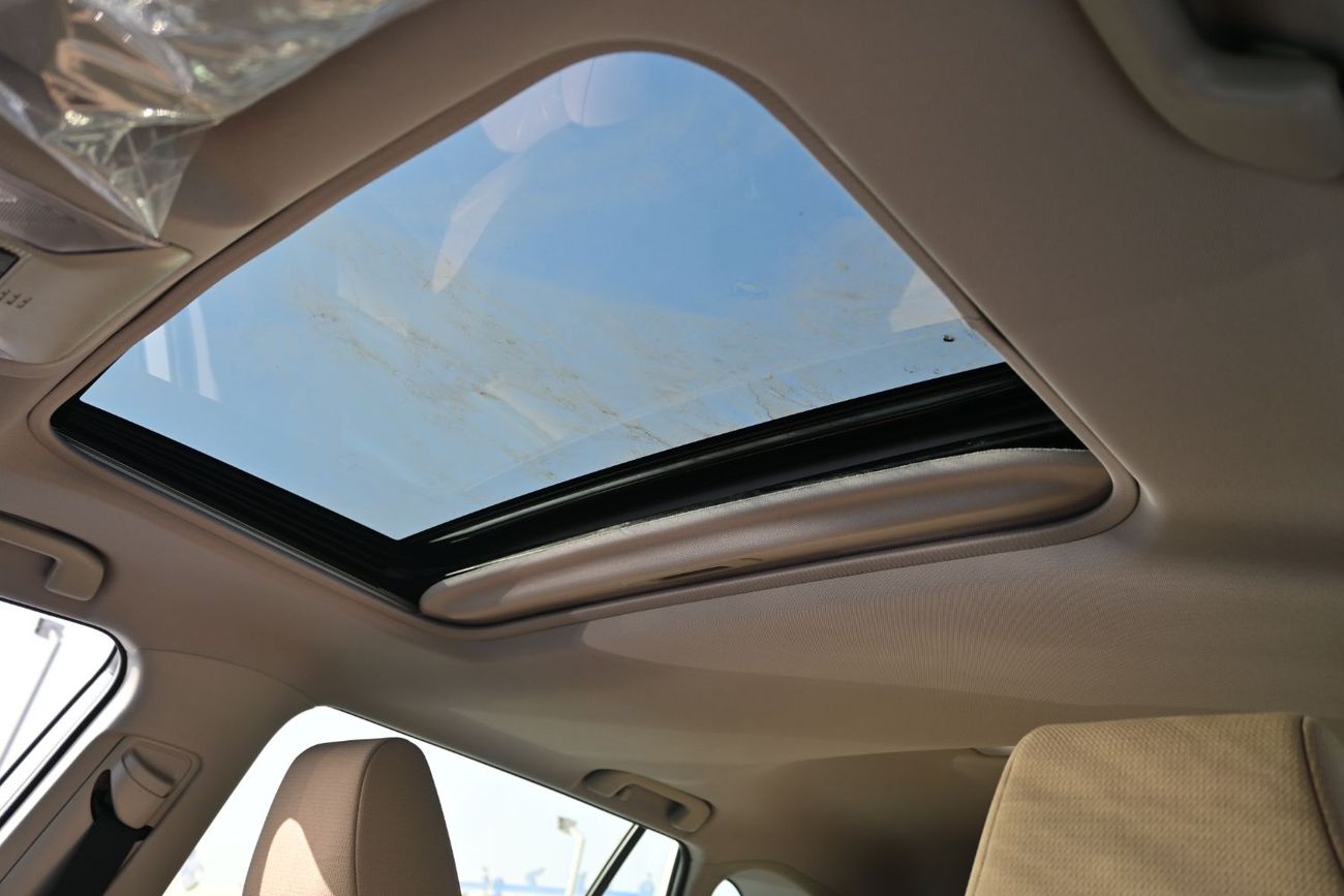 Toyota RAV4 Toyota RAV4 2.5L XLE-G Hybrid AWD, Model 2025 Color White