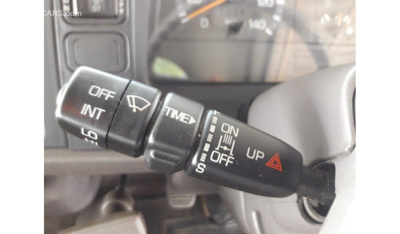 Mitsubishi Rosa Mitsubishi Rosa RIGHT HAND DRIVE (Stock no PM 724 )