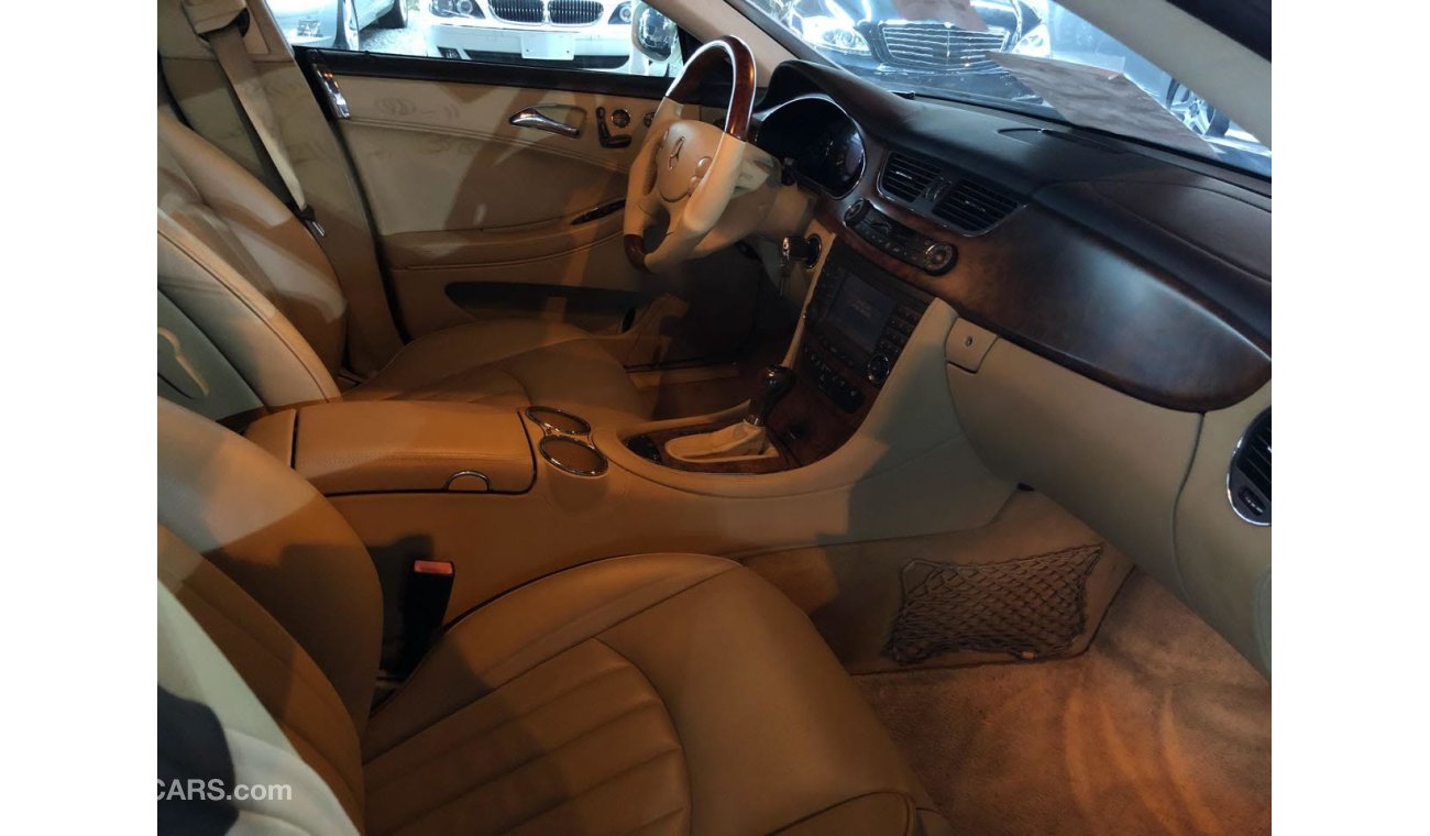 مرسيدس بنز CLS 550 وارد اليابان بطاقة جمركية