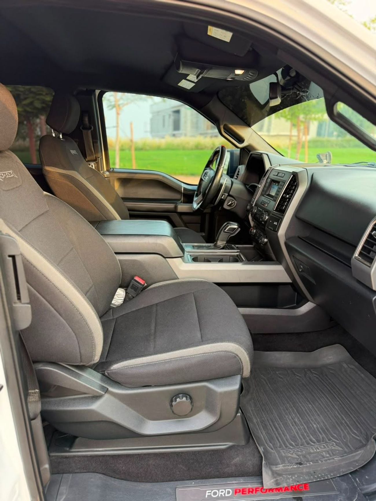 Ford F-150 RAPTOR CREW CAB MID 3.5