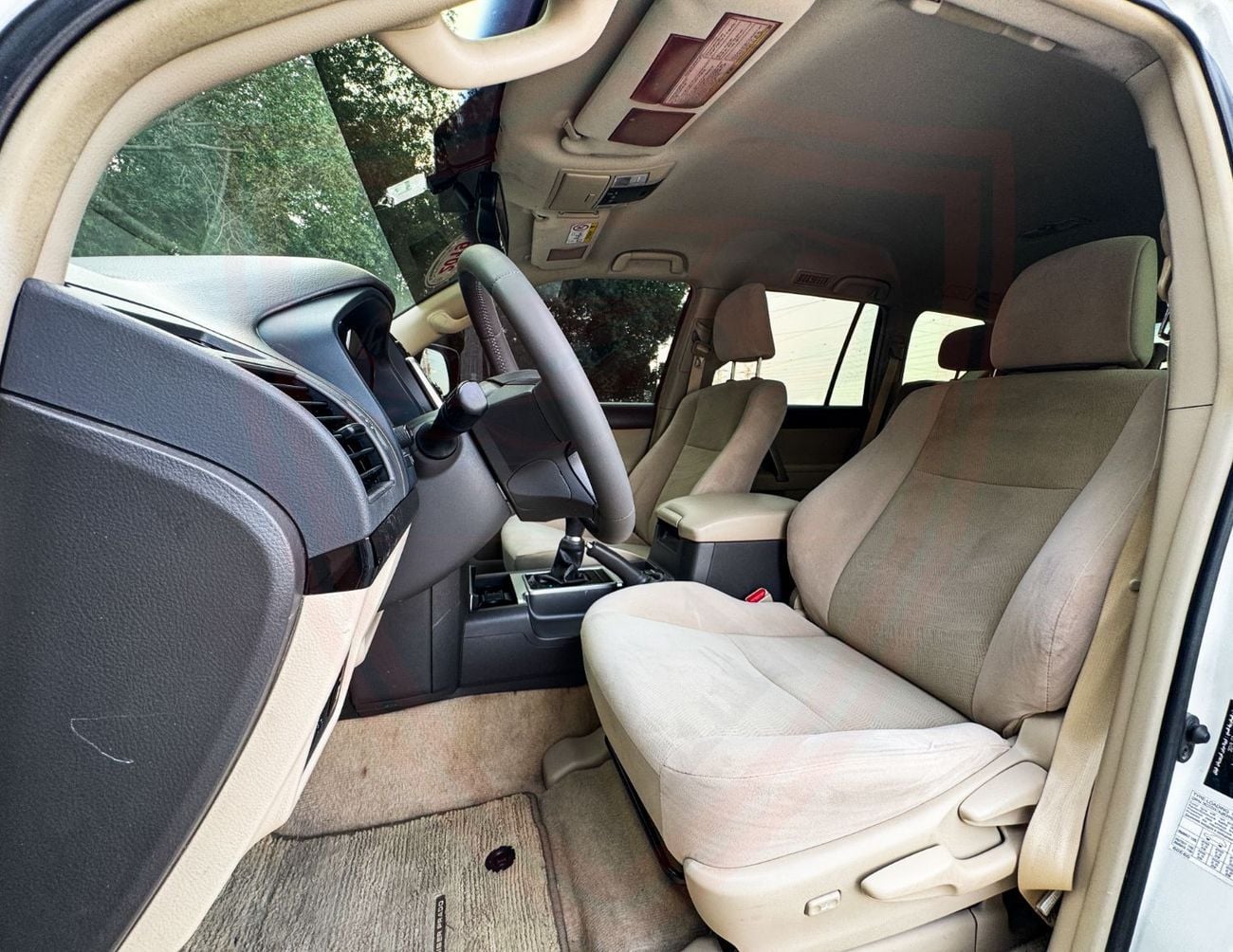 Toyota Prado EXR 4.0L 4WD Toyota Prado | 4.0 L | 2019 | GCC | Accident-Free | In Excellent Condition | 2030 P.M