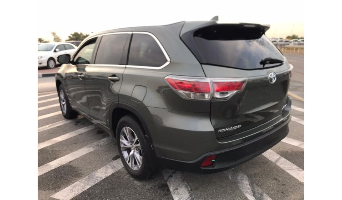 Toyota Highlander 4WD FULL OPTIONS WITH LEATHER SEAT, PUSH START AND SUNROOF