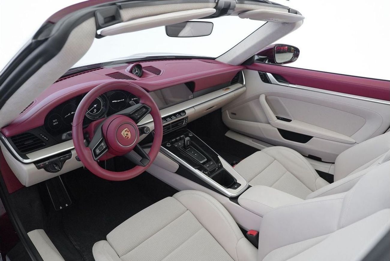 Porsche 911 Targa 4S Heritage 3.0L Targa