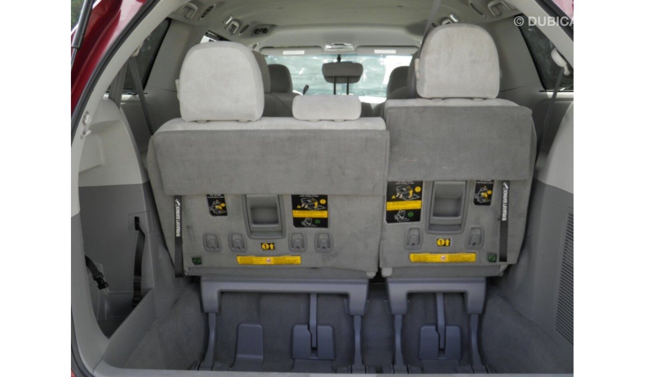 Toyota Sienna 2011 ref#182