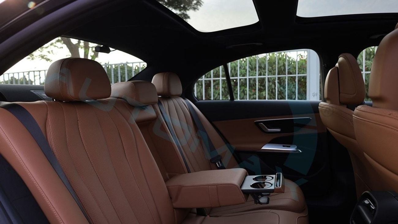 مرسيدس بنز E200 AMG EQ Boost 2.0L RWD 2026 0KM With 5 Years Or 200,000 Km Warranty