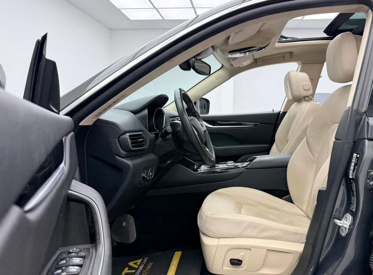 Maserati Levante 2017 Maserati Levante S, Full Maserati Service History, Fully Loaded, Excellent Condition, GCC