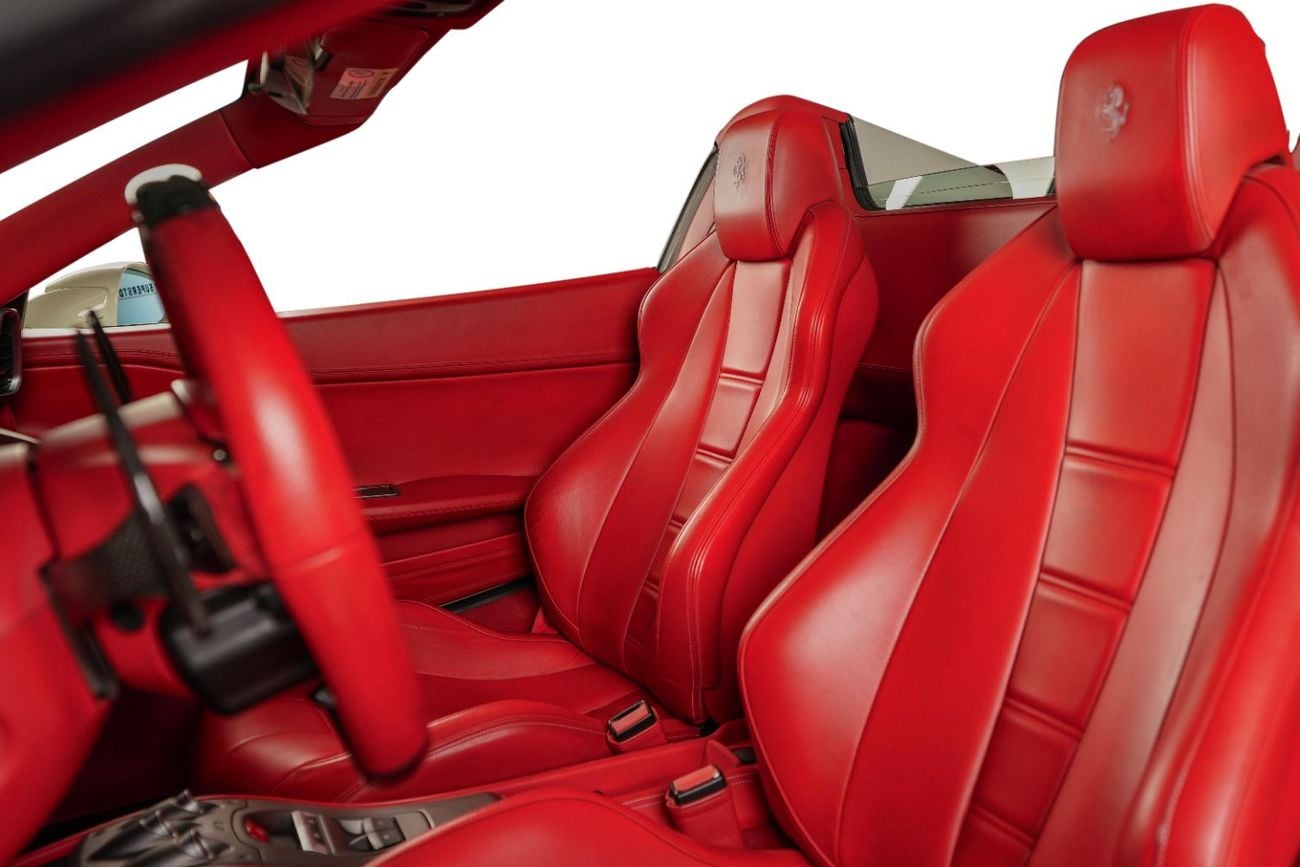 فيراري 458 Spider 4.5L