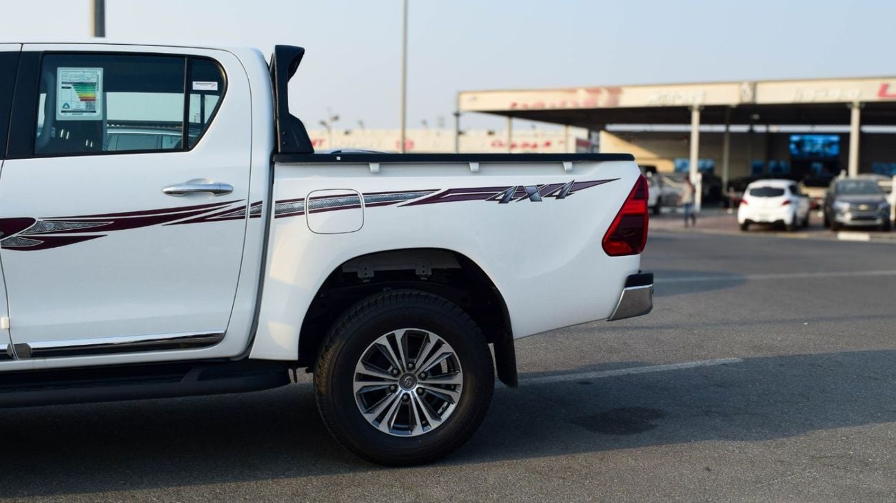 تويوتا هيلوكس S GLX 2.4L AWD A/T