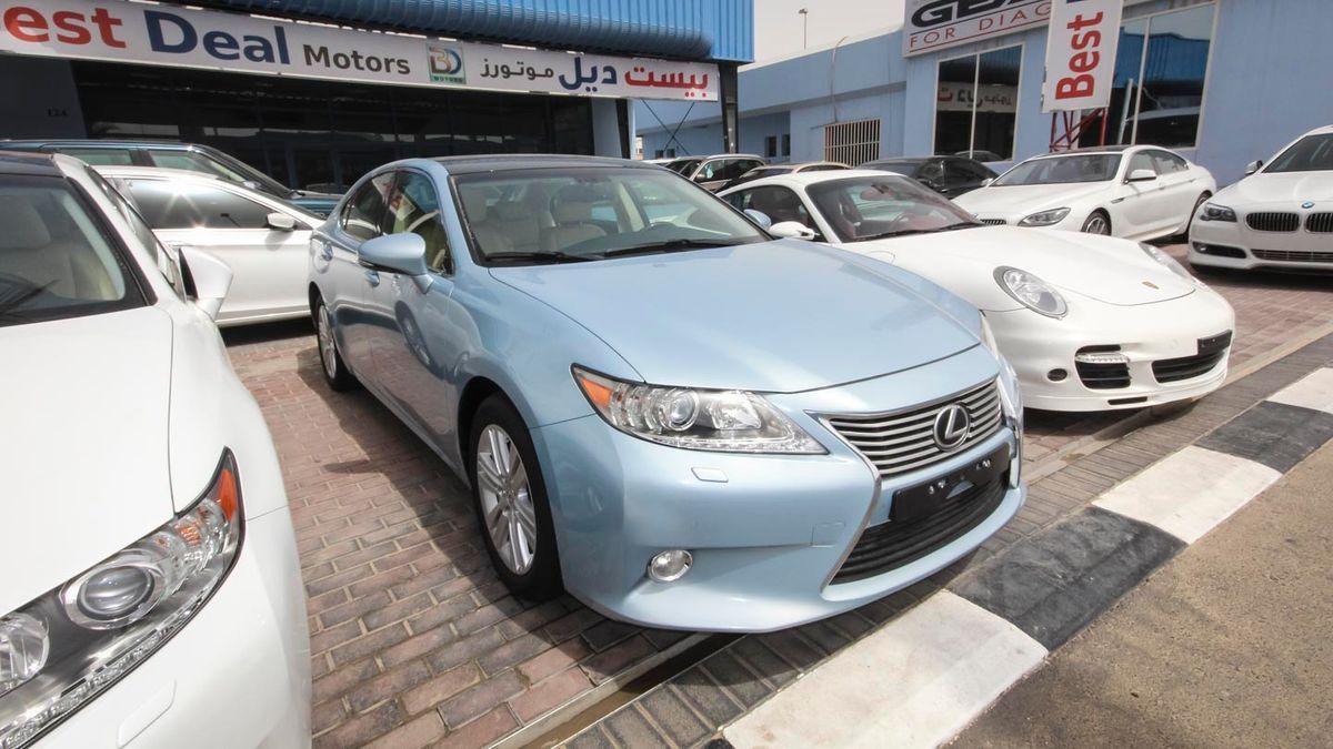 Lexus ES 350 for sale AED 133,000. Blue, 2013