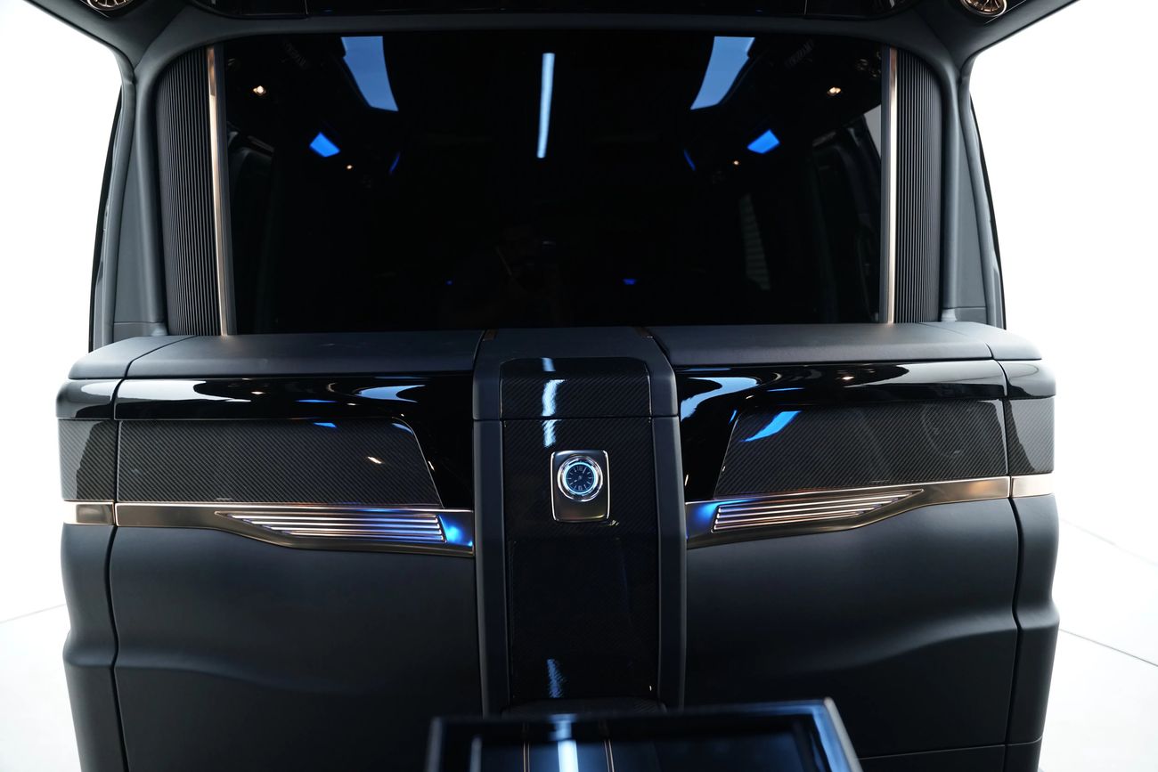 Mercedes Benz V300 V-LINE