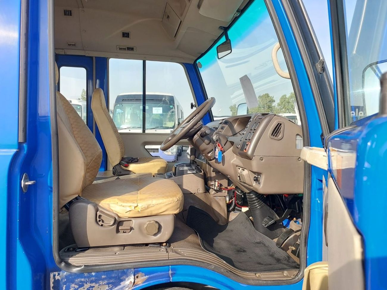 Mitsubishi Rosa (RAMADAN OFFER) MITSUBISHI ROSA BUS RHD 2006 MODEL 4.9 L DIESEL AUTOMATIC(PM00401)