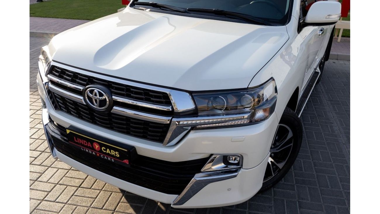 تويوتا لاند كروزر GXR3