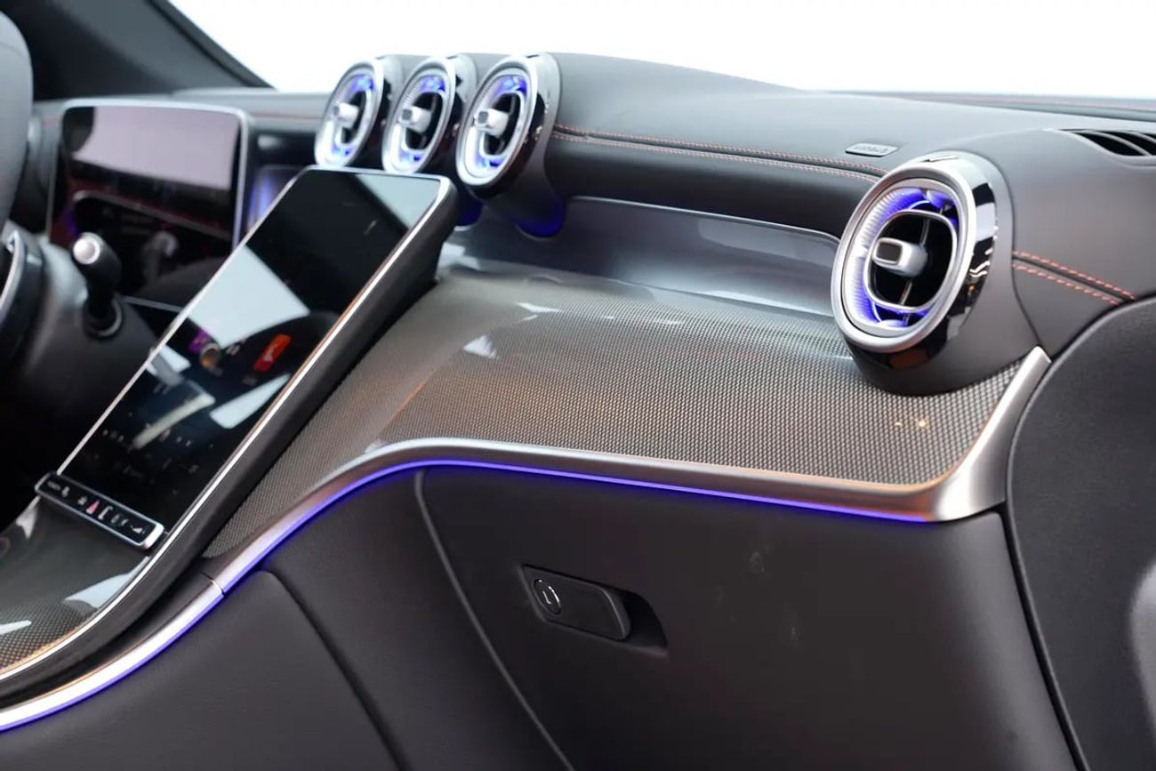 مرسيدس بنز GLC كوبيه 200 Arrival | GLC 200 Coupe | GCC km | Agency Warranty | AMG Package