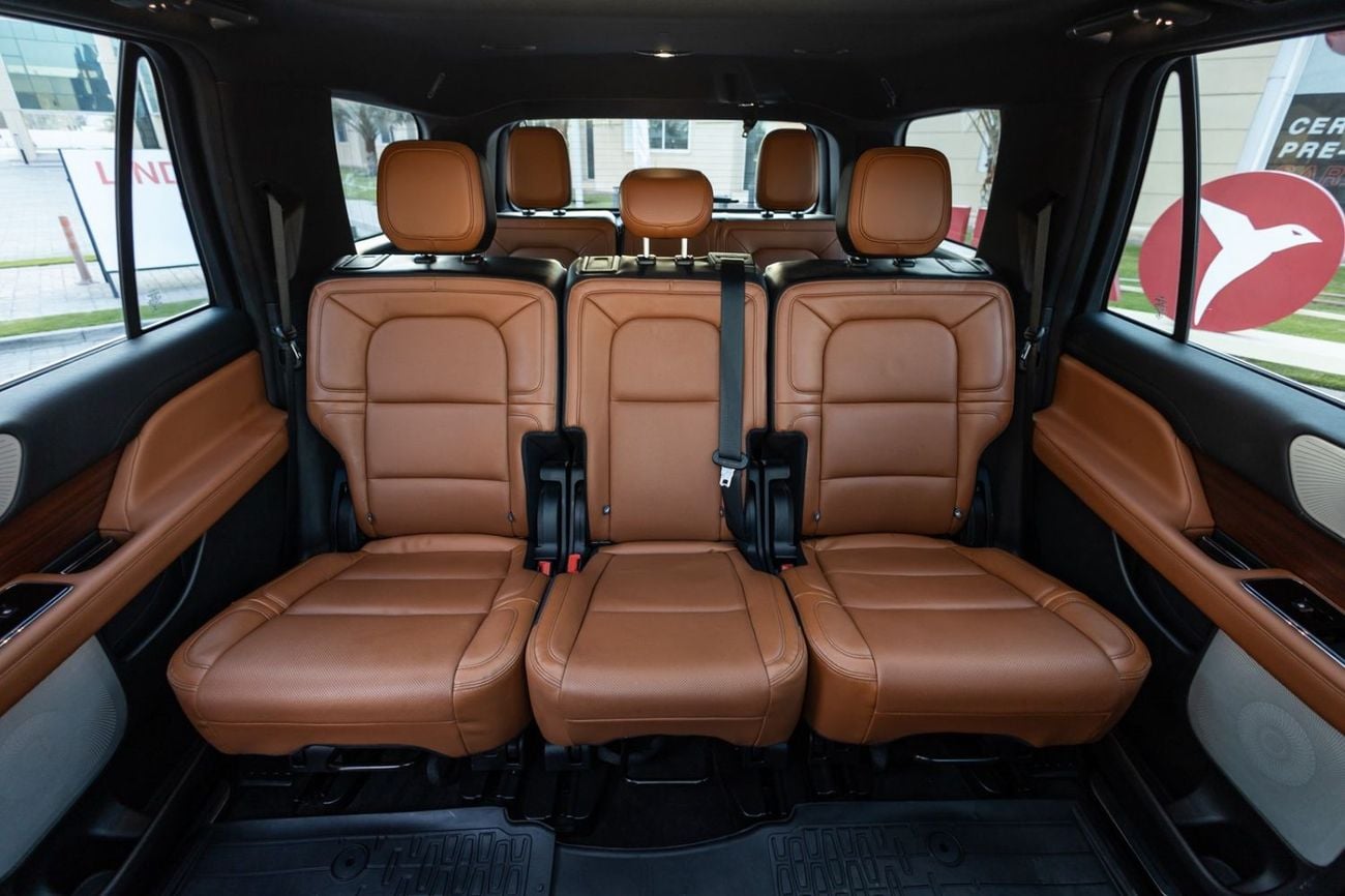 Lincoln Navigator Reserve 3.5L Lincoln Navigator Reserve 2021 GCC | Warranty | Service Contract