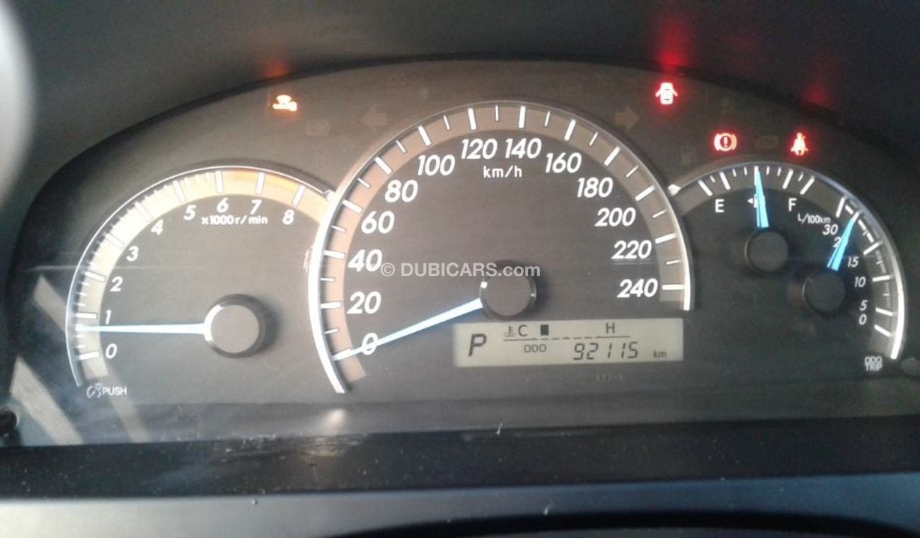 تويوتا كامري تويوتا كامرى عنابى خليجى 2013 فتحة سقف فول ابشن بحالة جيدة