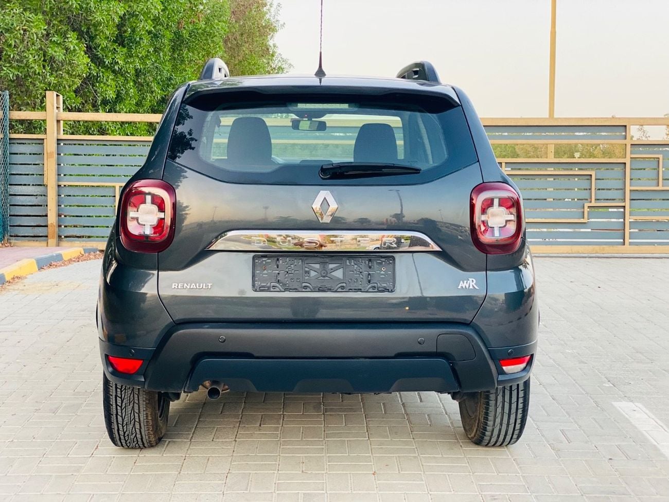 Renault Duster LE