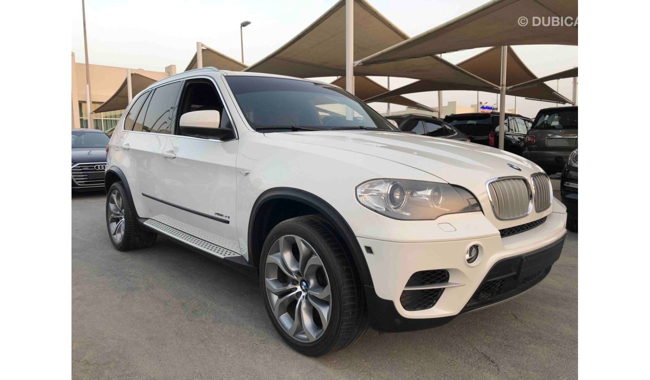 BMW X5 SUPER CLEAN CAR ORIGINAL PAINT GCC SPECS