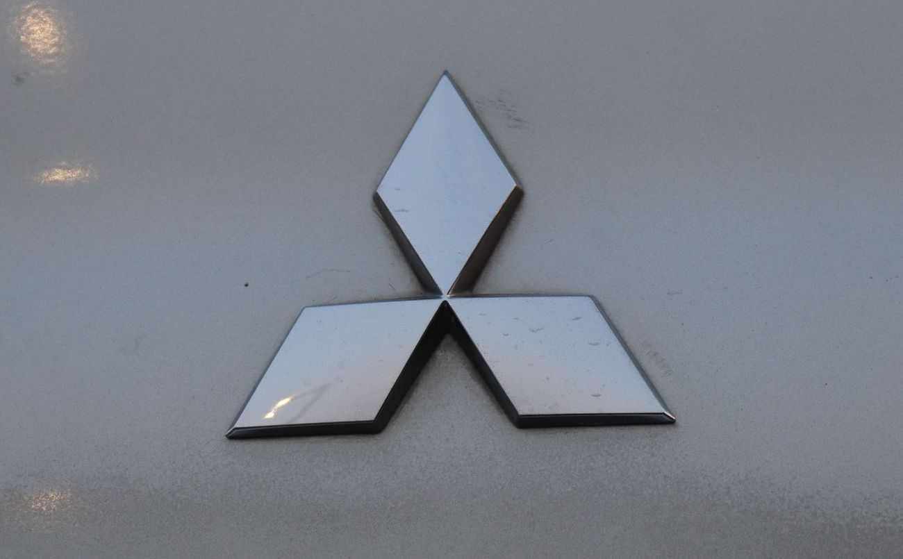 ميتسوبيشي لانسر ميتسوبيشى لانسر - 2016 - خليجى - بدون حوادث - محرك 2.0 - بحاله ممتازه