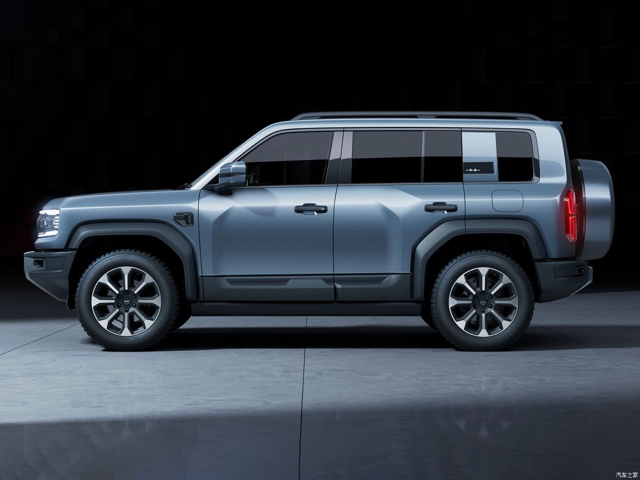 بي واي دي ليوبارد 5 ليوبارد 5