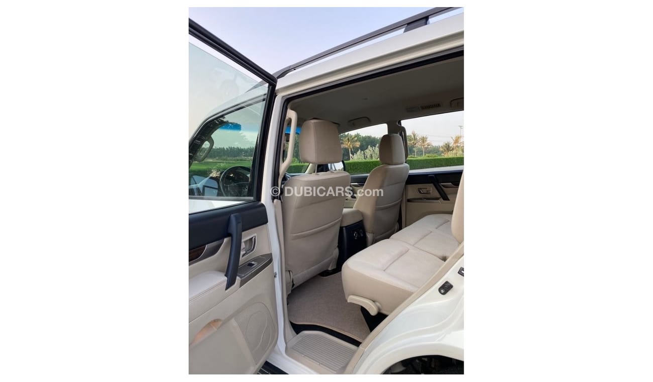 Mitsubishi Pajero MITSUBISHI PAJERO GLS MID 2020 GC.