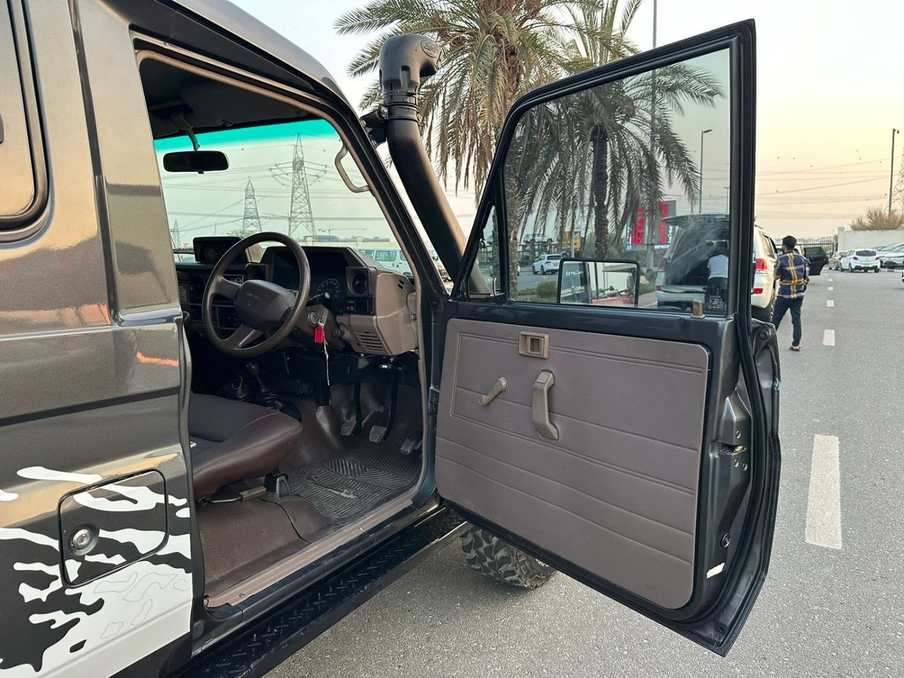 Toyota Land Cruiser 70 HARDTOP | BULL BAR | AIR SNORKEL | 1991 | RHD | 4.2L DIESEL | PREMIUM CONDITION