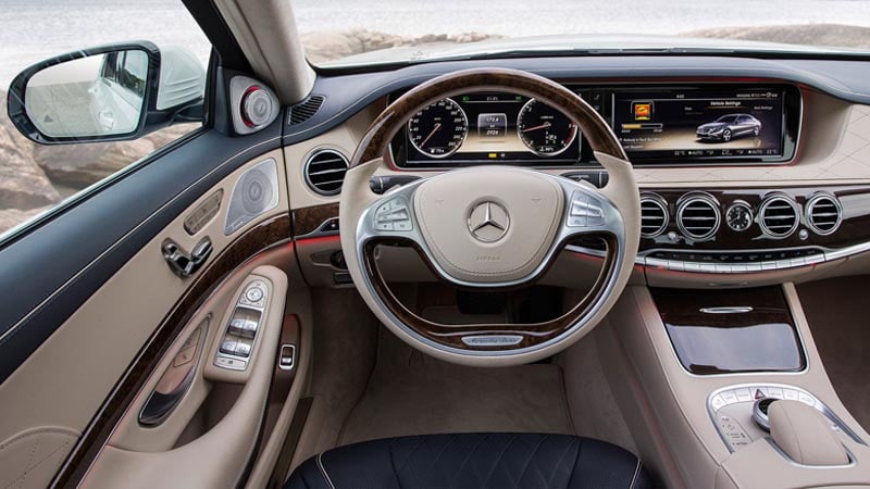 Mercedes-Benz S 450 interior - Cockpit