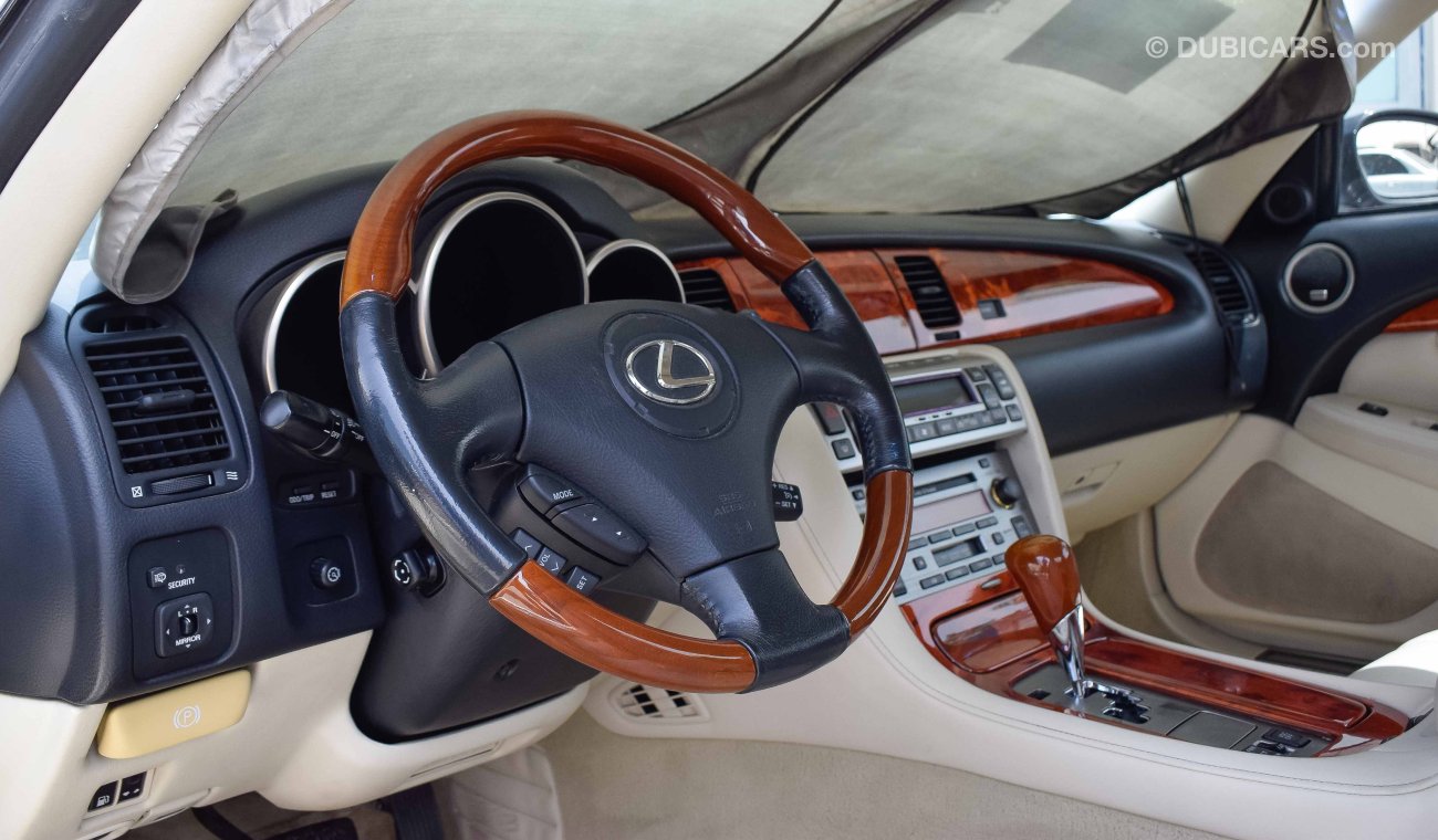 Lexus SC 430