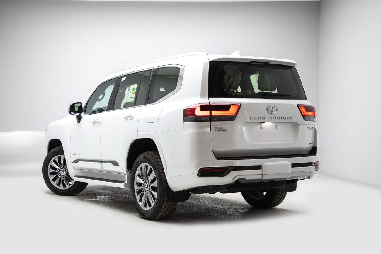 Toyota Land Cruiser VXR 3.5L - Platinum White Pearl Inside Red | Export Only