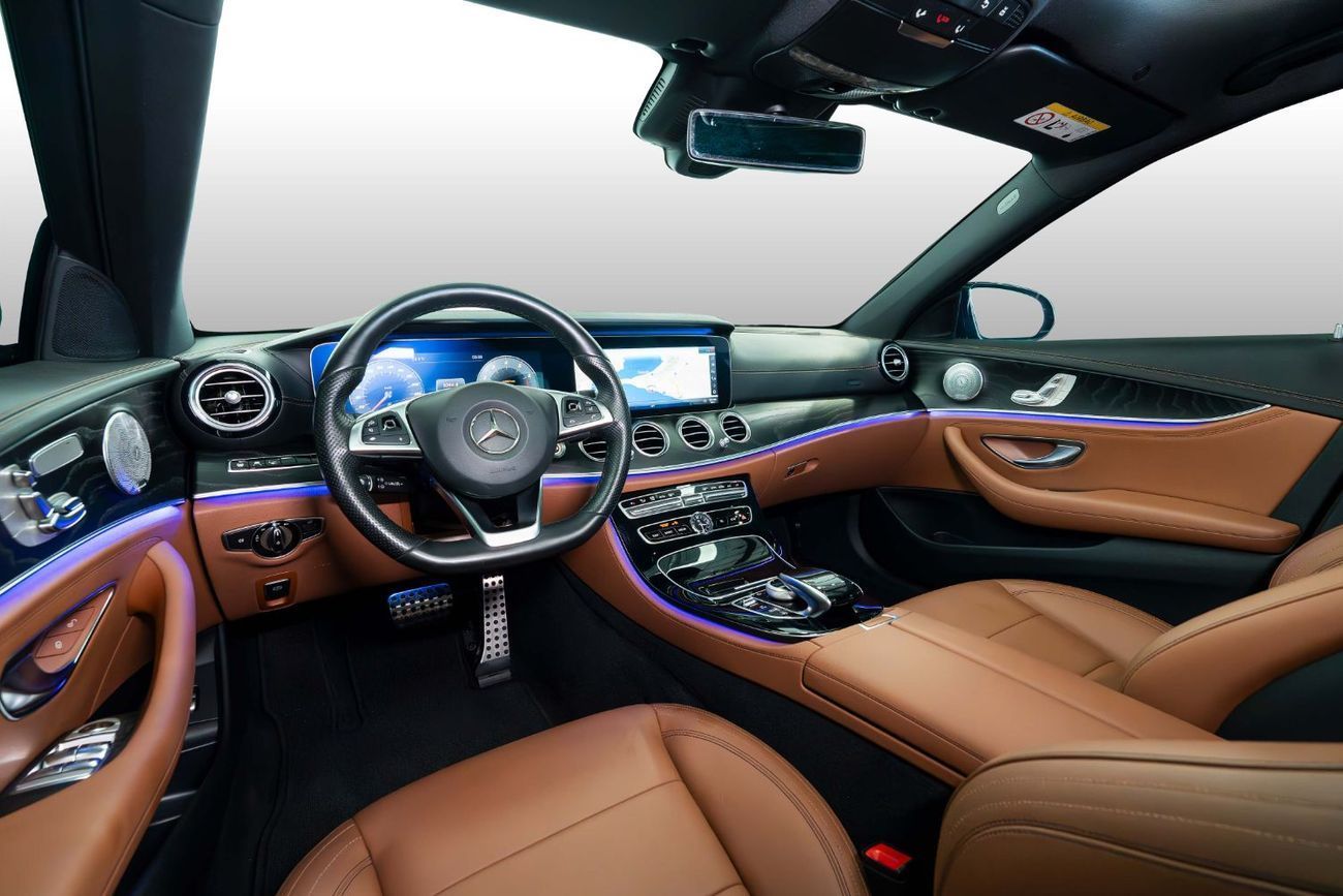 مرسيدس بنز E300 3.0L SALOON