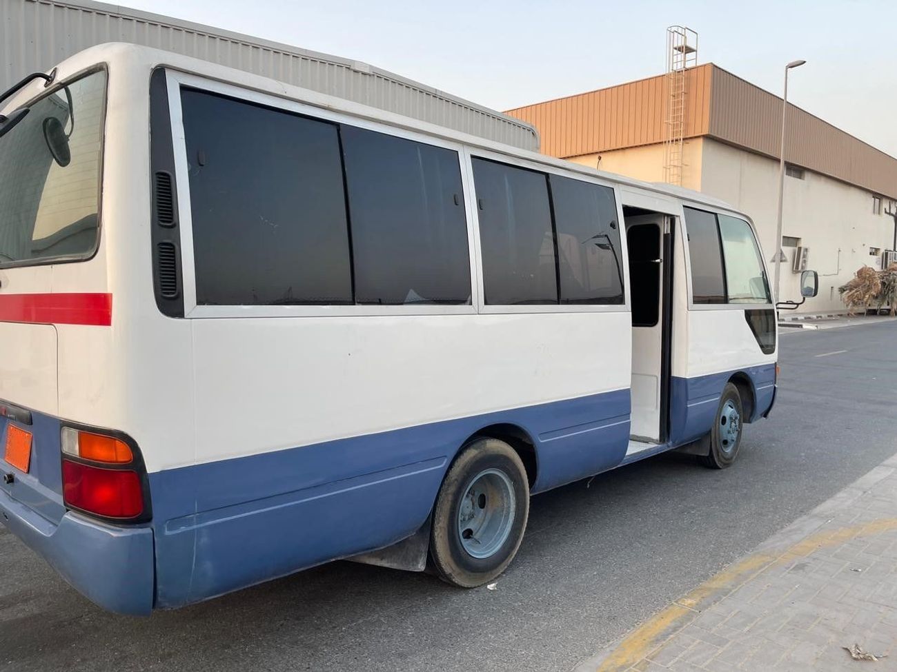 Toyota Coaster EXCELLENT CONDITION | 3.7L DIESEL | LHD | MANUAL | 30 SEATERS