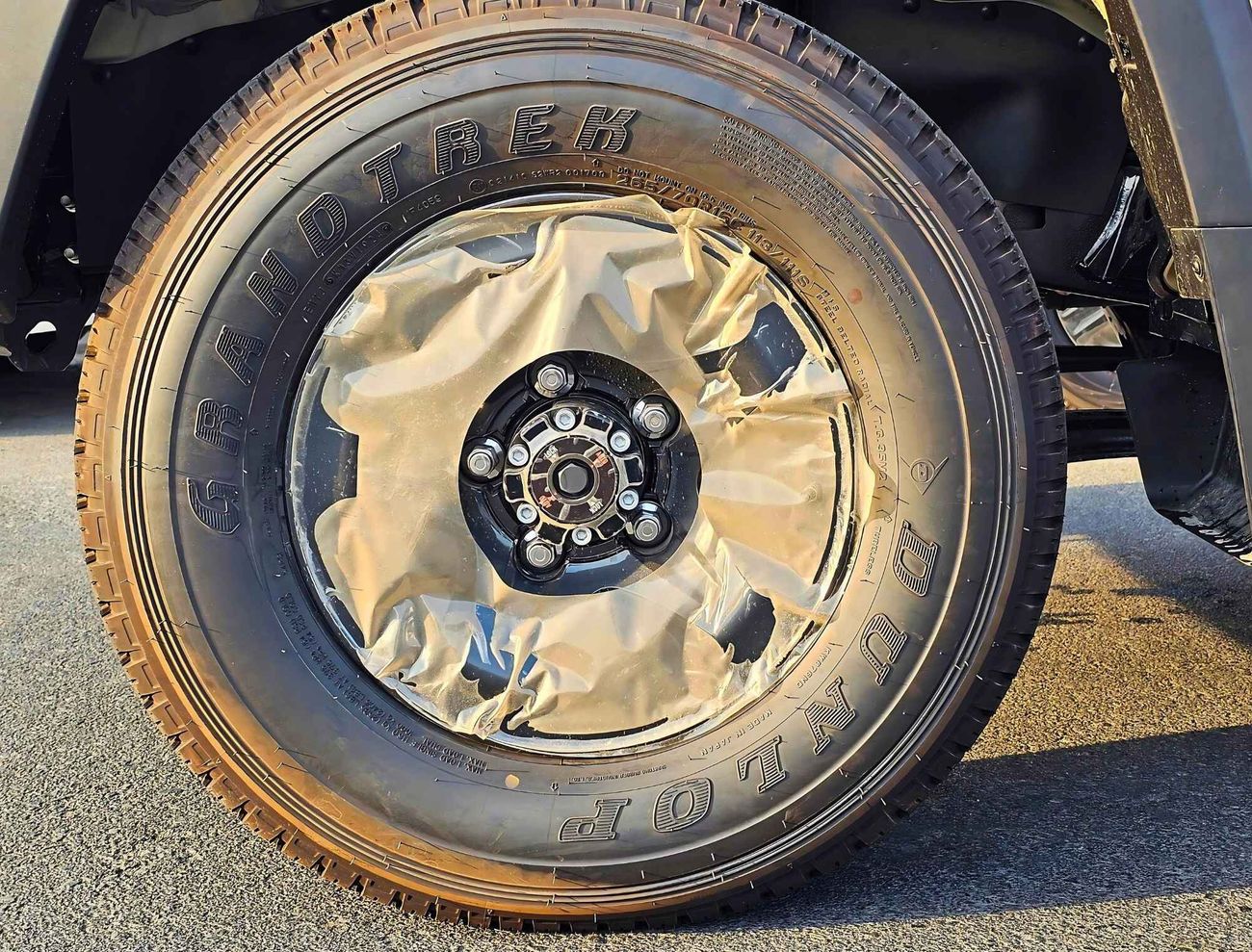 Toyota Land Cruiser 70 4.0L PETROL V6, WOOD,STEERING / WINCH SNORKEL,HIGH OPTION (CODE# 68030)