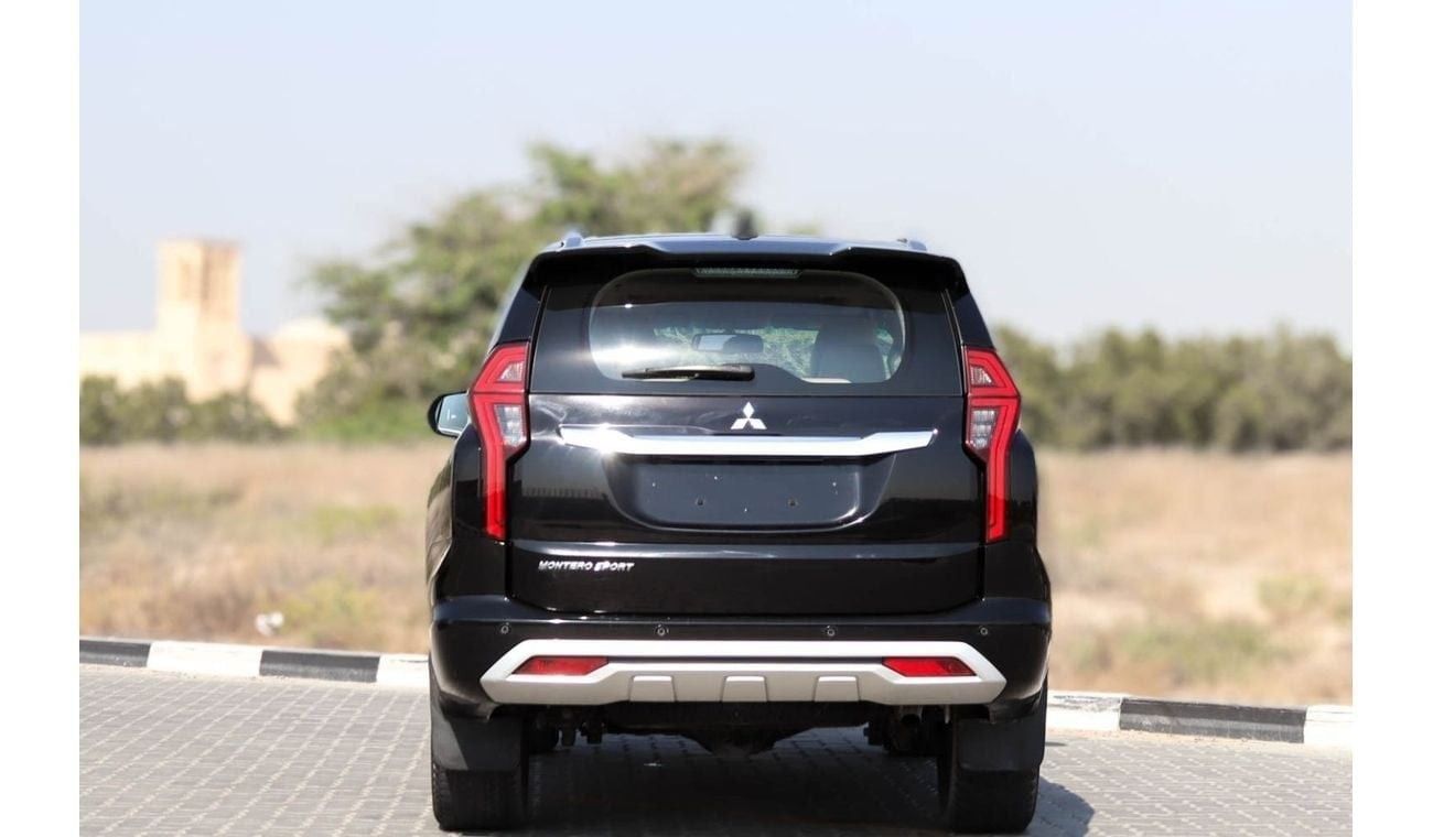 ميتسوبيشي مونتيرو سبورت GLS Top 3.0L Mitsubishi Montero sport 2021 GCC Original paint accident free in excellent condition 2