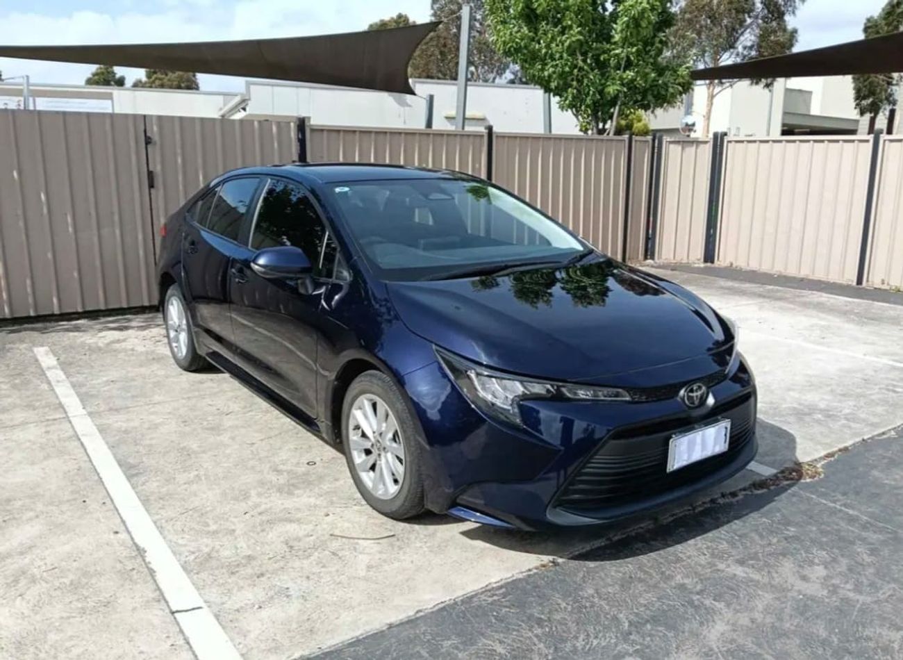 تويوتا كورولا Limited 2.0L