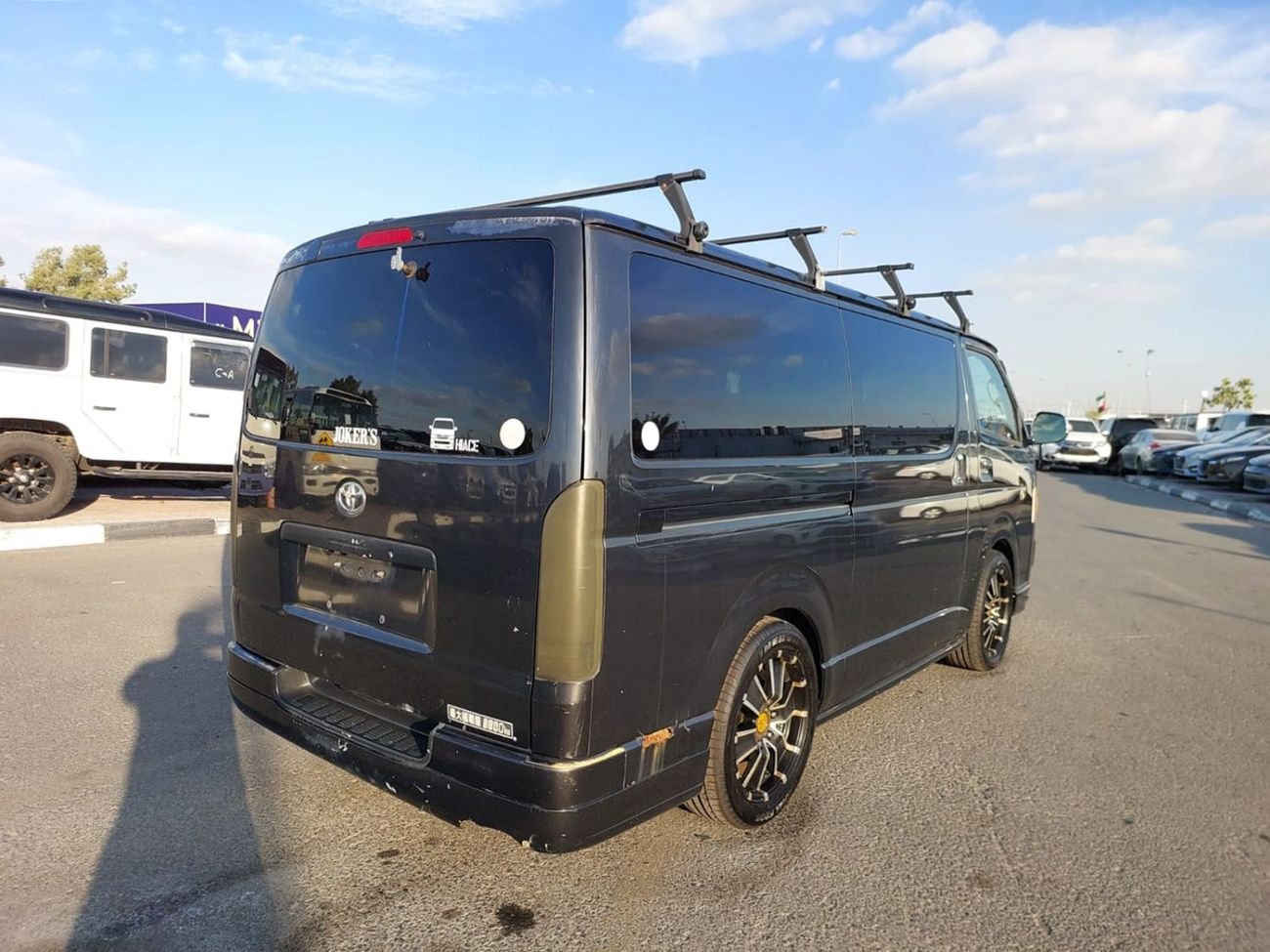 Toyota Hiace TOYOTA HIACE VAN RHD 2005 MODEL 2.0 L PETROL AUTOMATIC(PM19959)